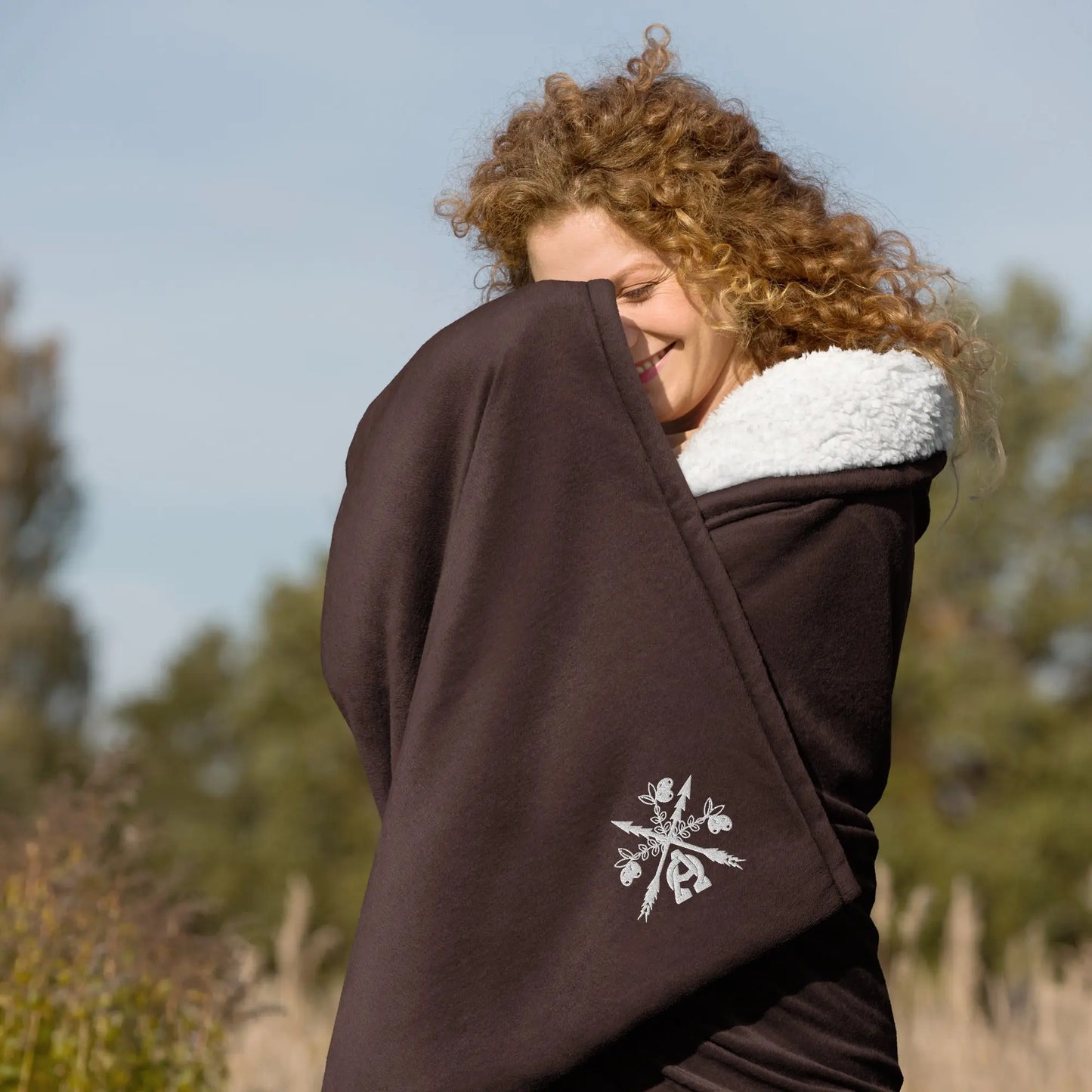 -A&O™- Premium Embroidered Sherpa Blanket - Image #16