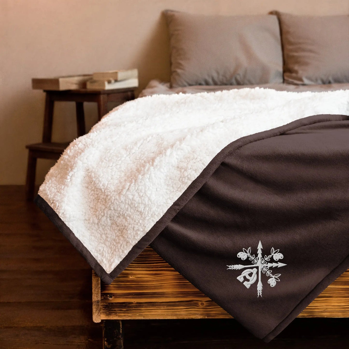 -A&O™- Premium Embroidered Sherpa Blanket - Image #13