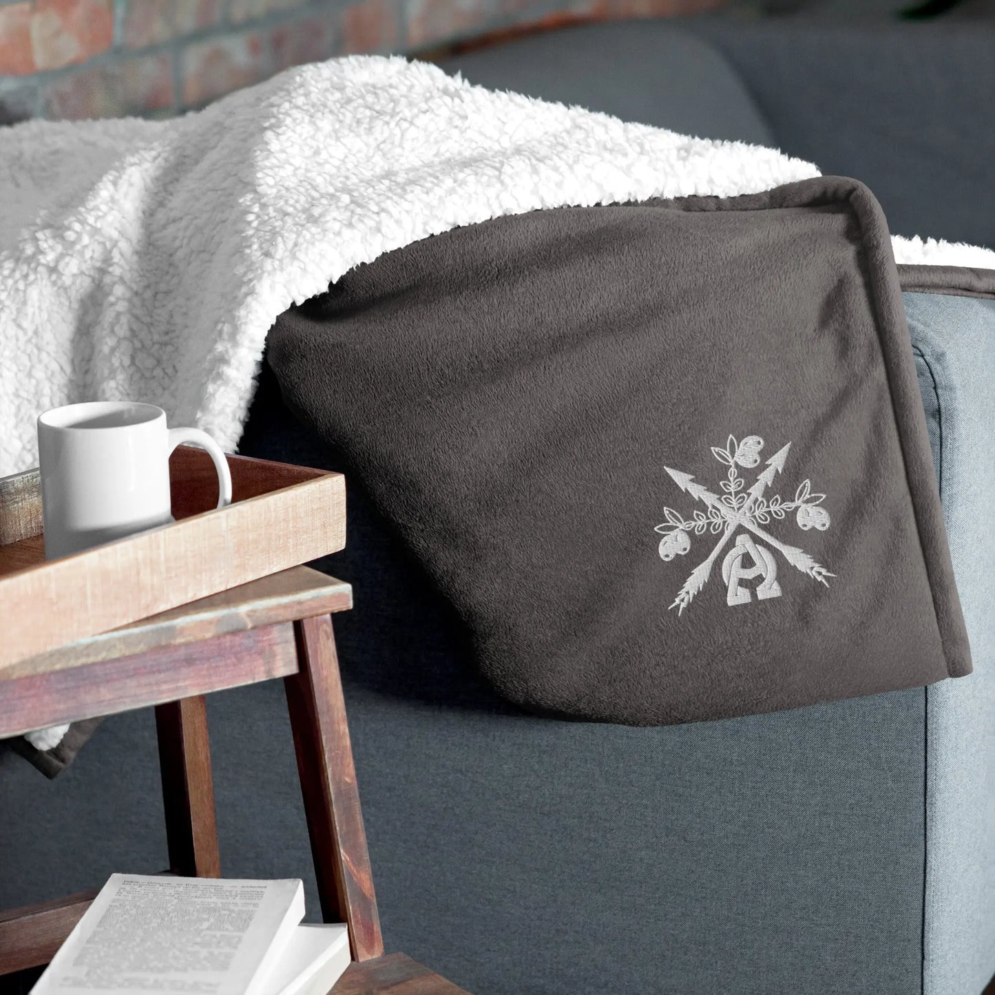 -A&O™- Premium Embroidered Sherpa Blanket - Image #20