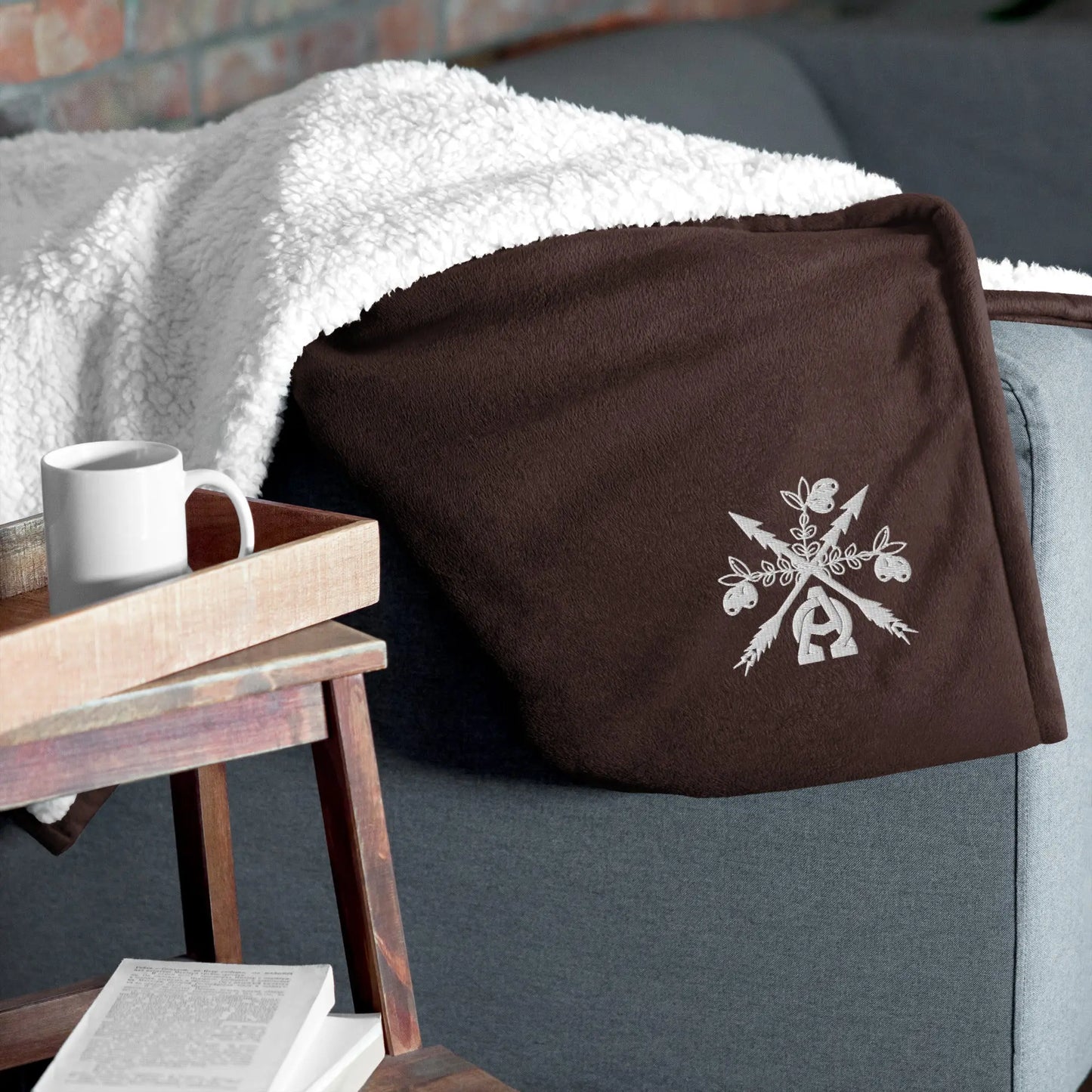 -A&O™- Premium Embroidered Sherpa Blanket - Image #12